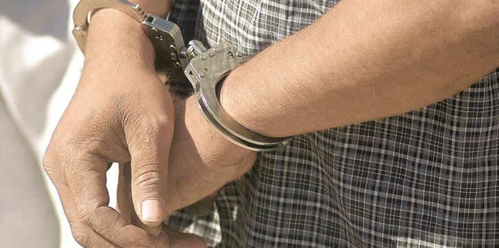 policia-apresan-hombre