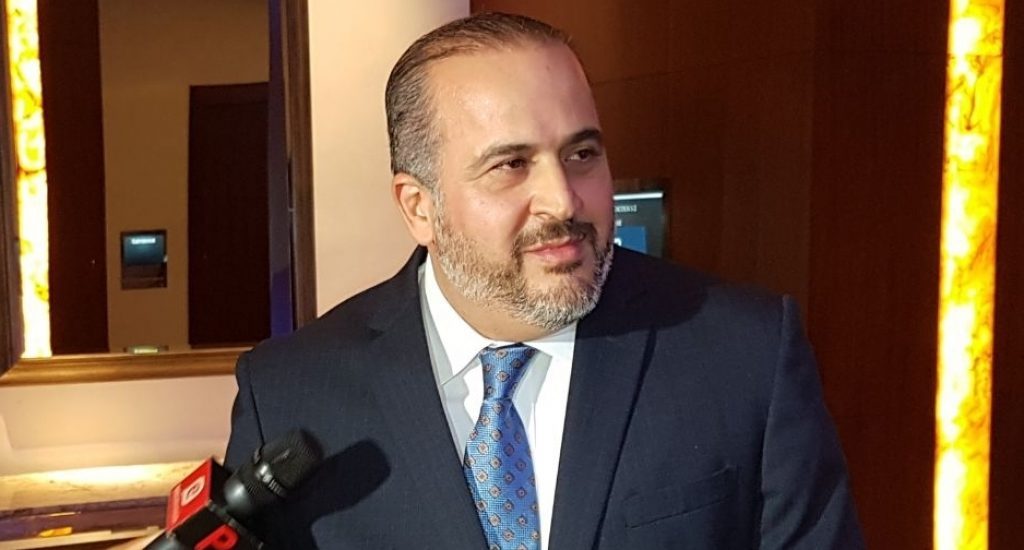 senador-alexis-victoria