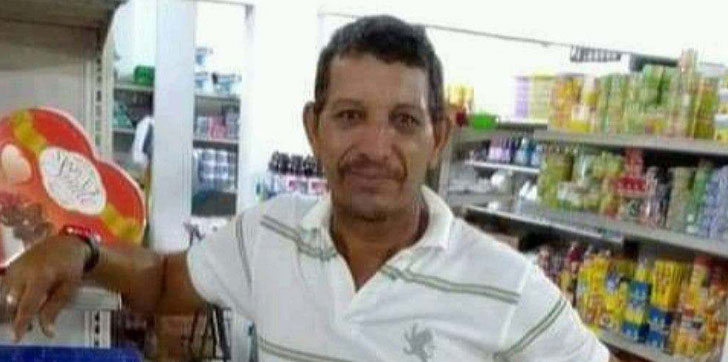 hombre-muere-con-un-caballo